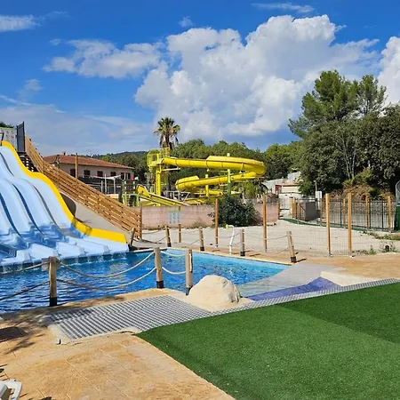 Mobil-home Confortable - 4 Pers. - Api-1-52-2506 * Hyères